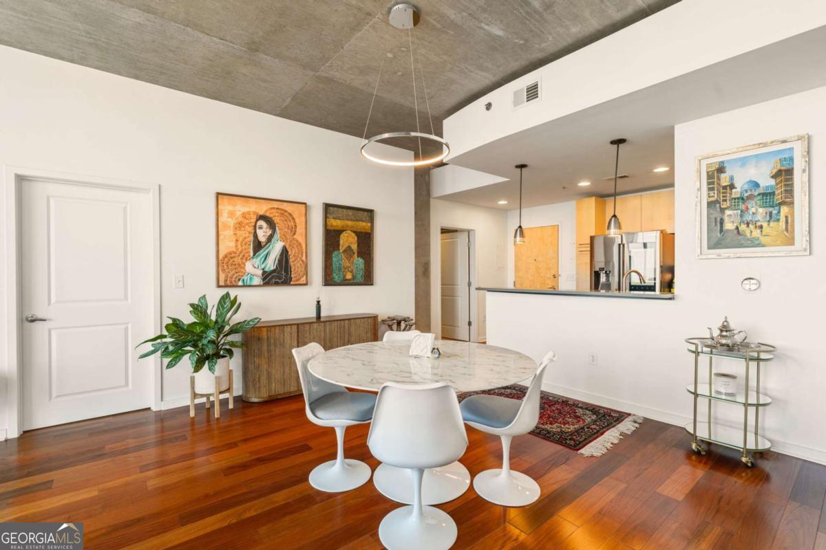 3324 Peachtree Road NE # 2705