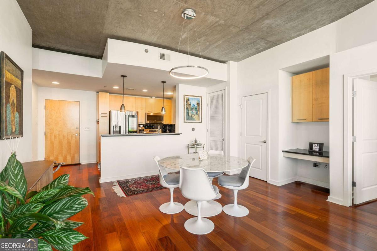 3324 Peachtree Road NE # 2705