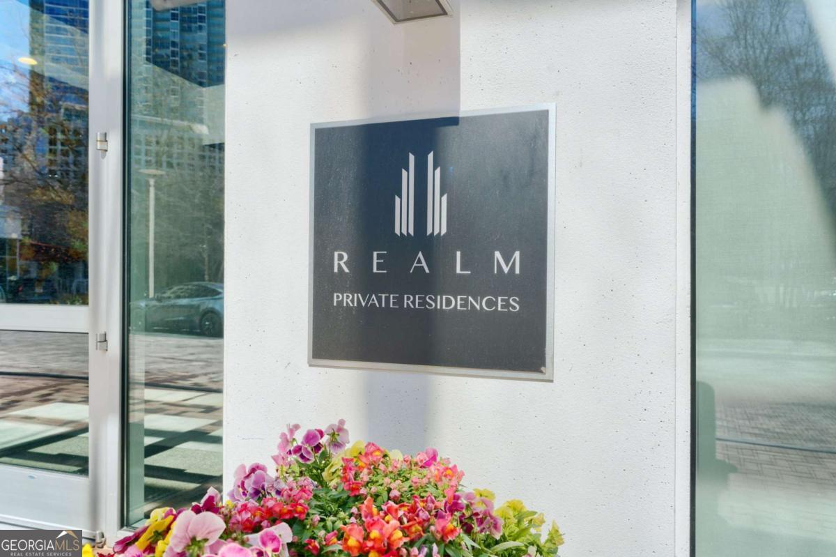 3324 Peachtree Road NE # 2705