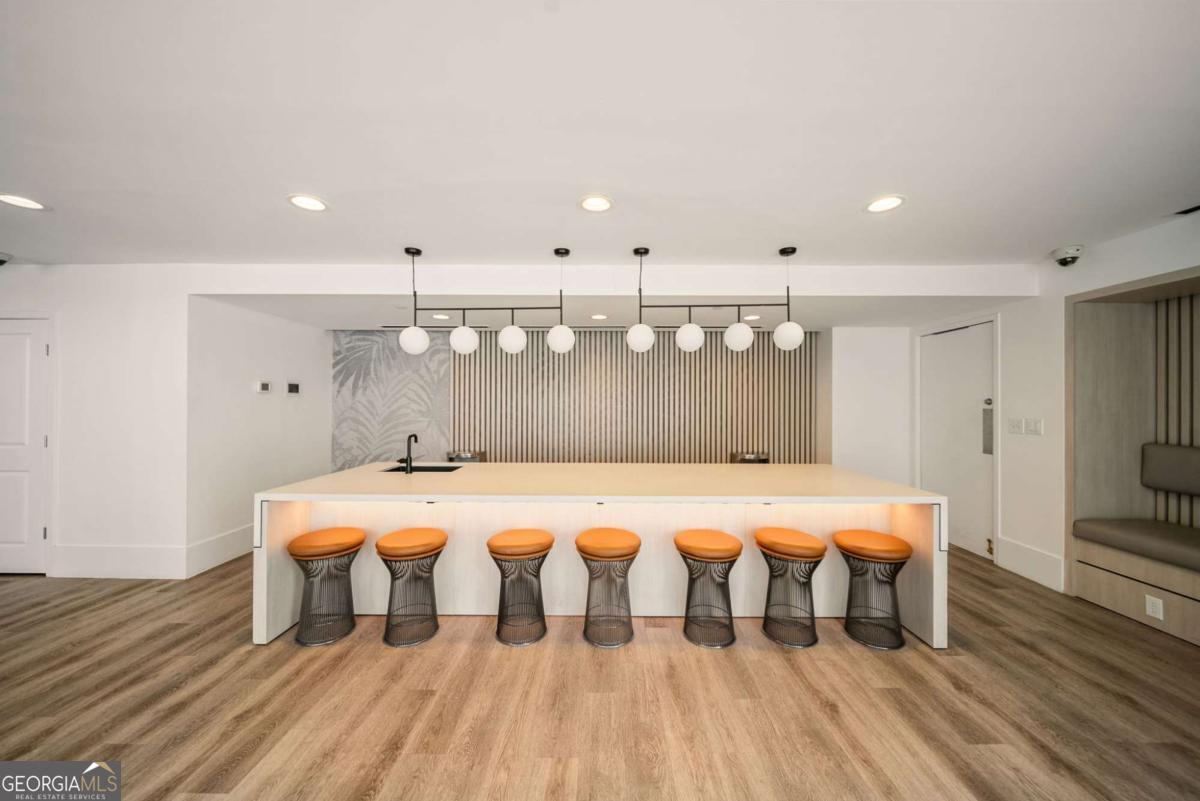 3324 Peachtree Road NE # 2705