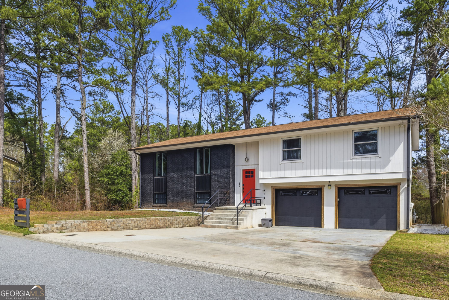 2470 Northbrook Rd