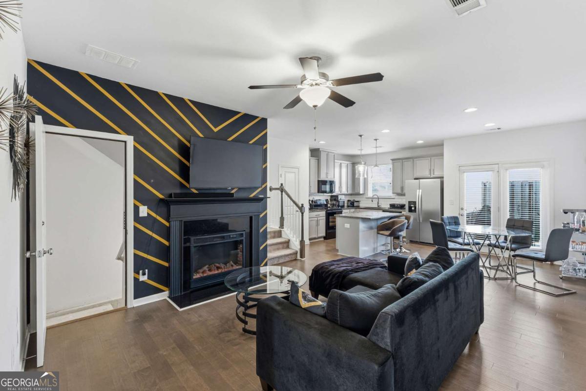 2275 Rolling Trail