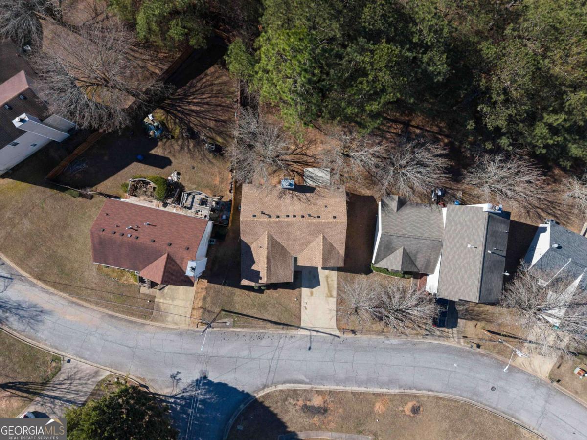 2203 Hidden Creek Drive