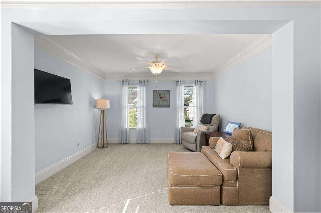 1165 Bluffhaven Way NE