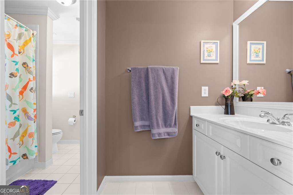 1165 Bluffhaven Way NE