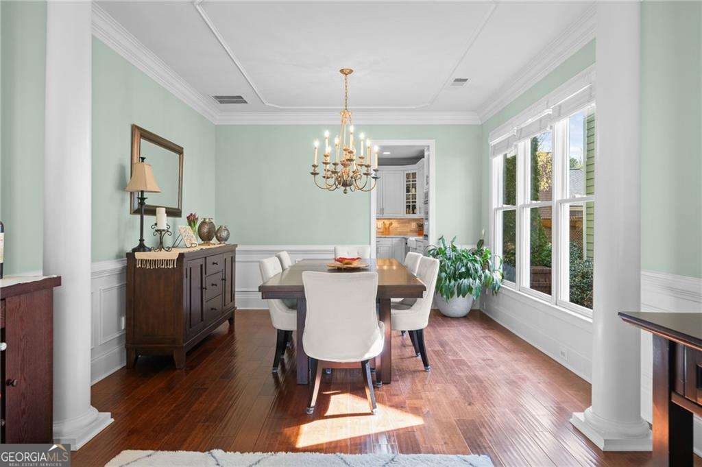 1165 Bluffhaven Way NE