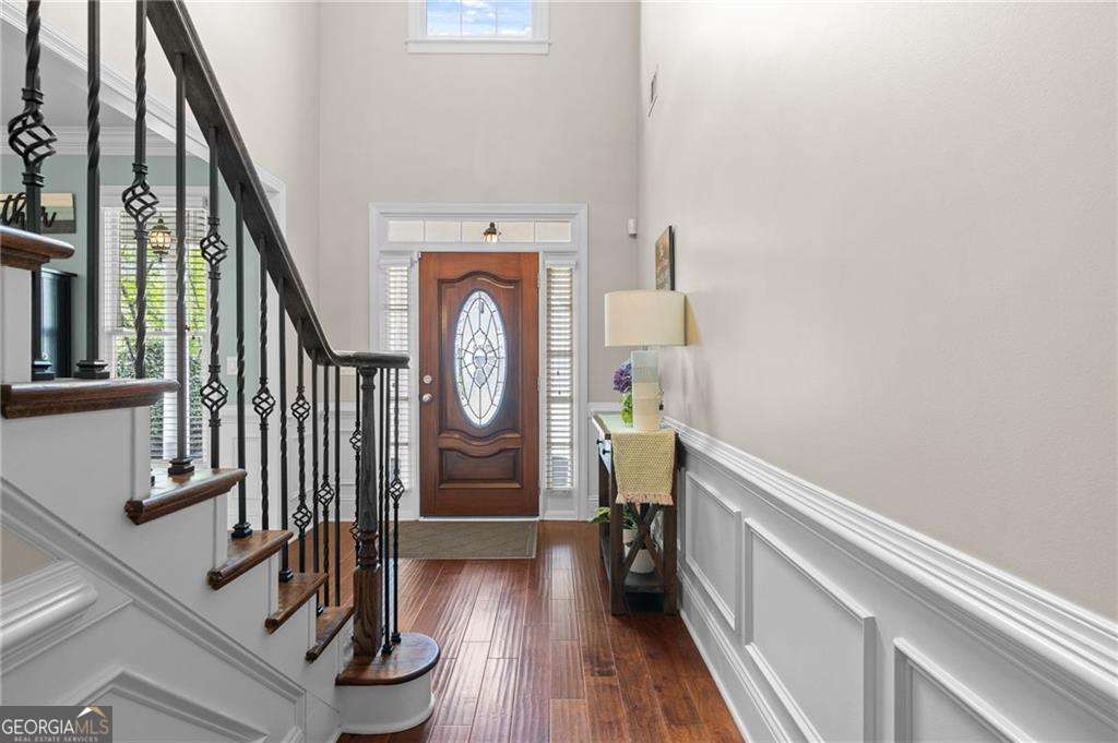 1165 Bluffhaven Way NE