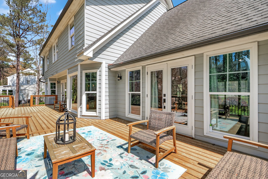 1565 East Bank Drive