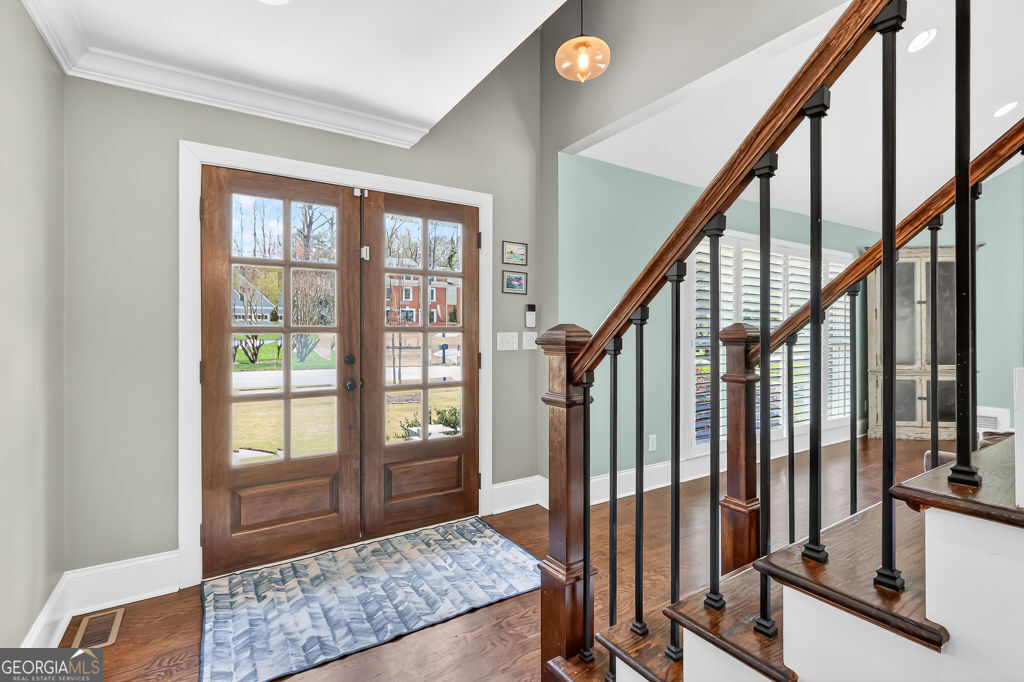 1565 East Bank Drive