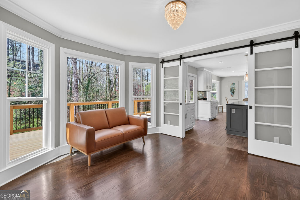 1565 East Bank Drive