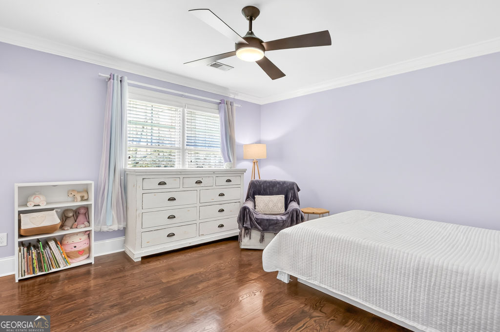 1565 East Bank Drive