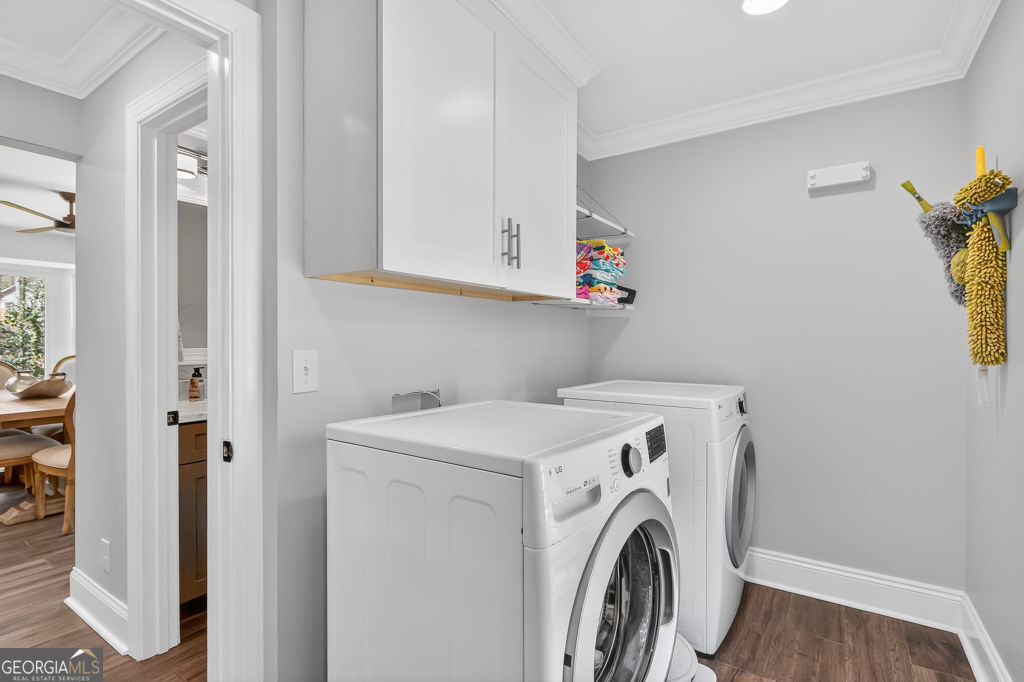 1565 East Bank Drive