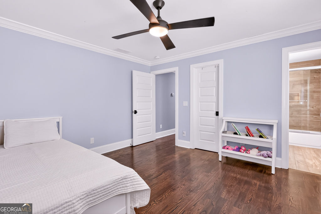 1565 East Bank Drive