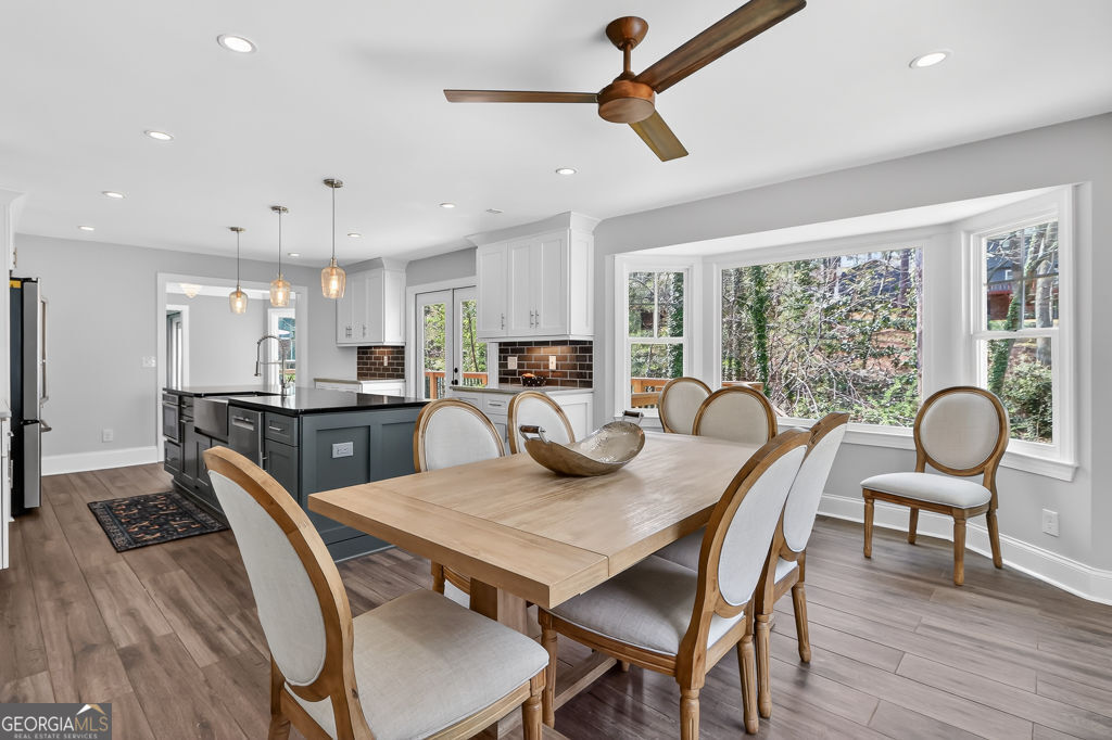 1565 East Bank Drive