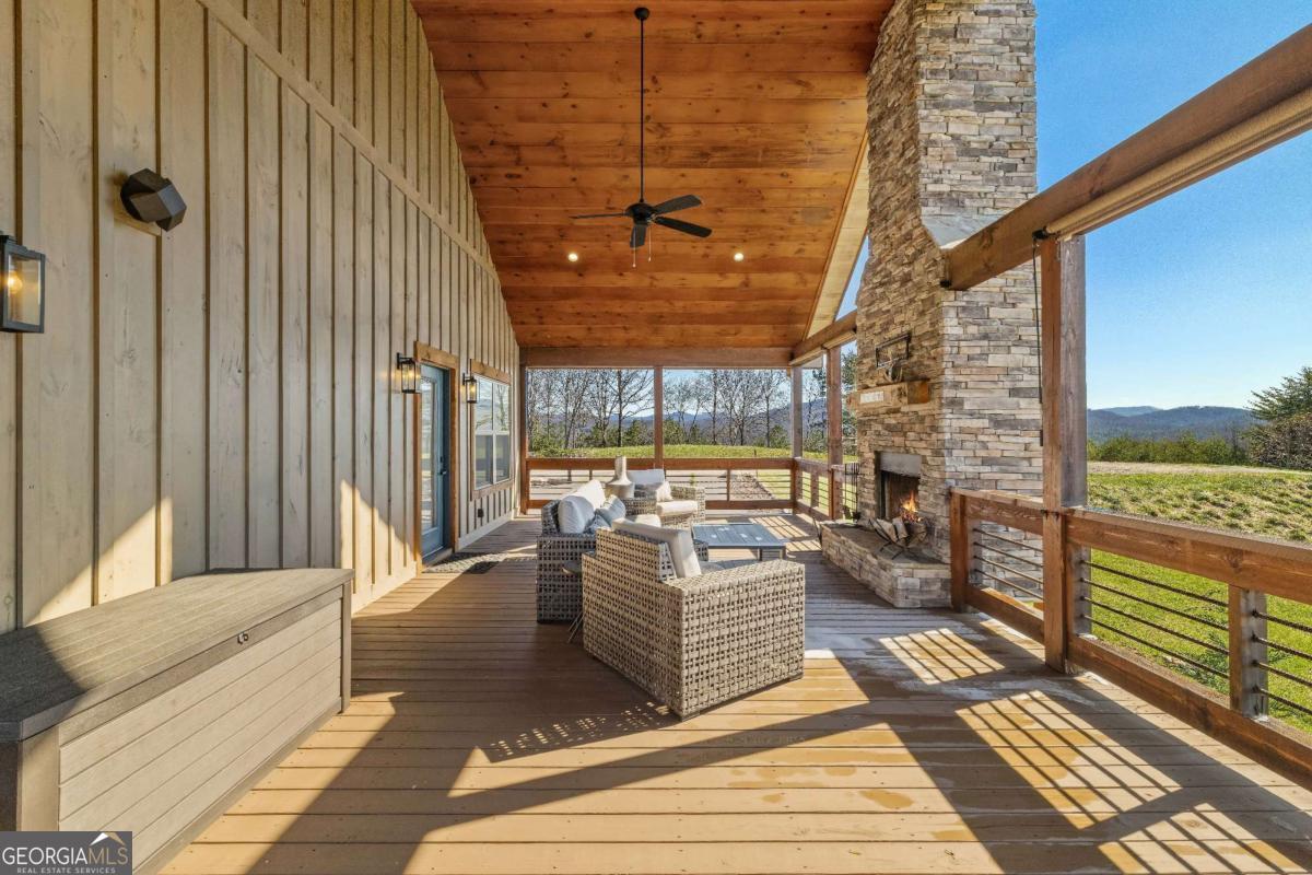 102 High Meadows Trail