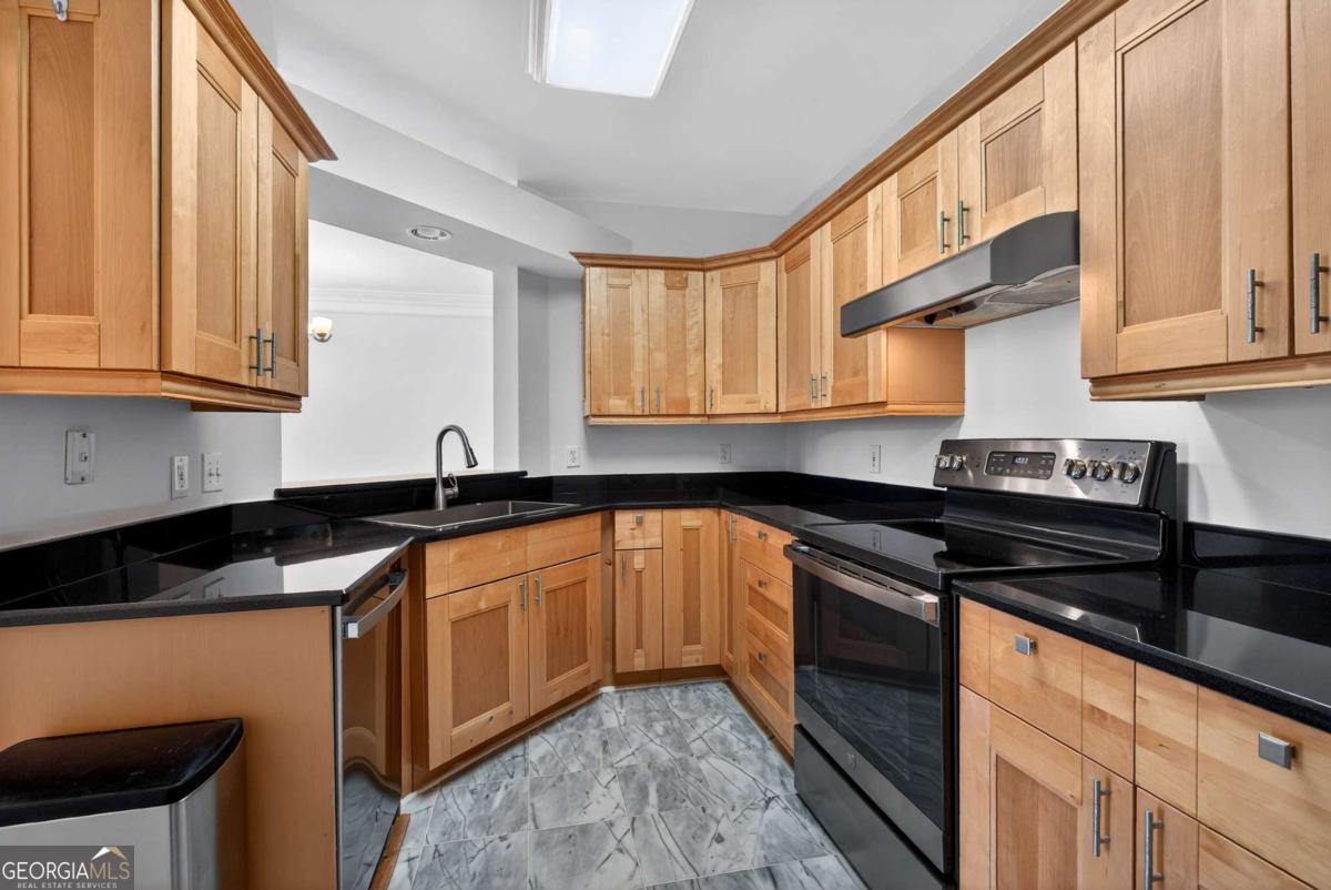 3334 Peachtree Road NE # 911