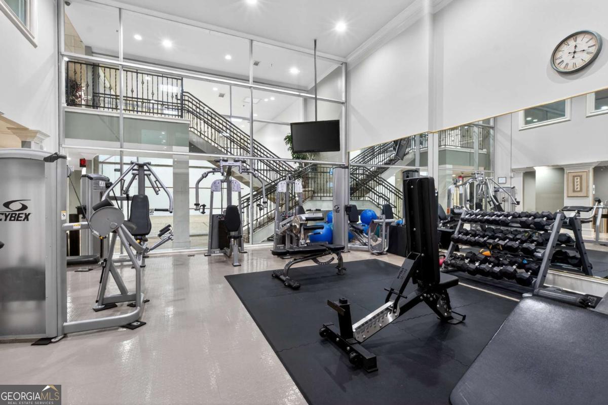 3334 Peachtree Road NE # 911