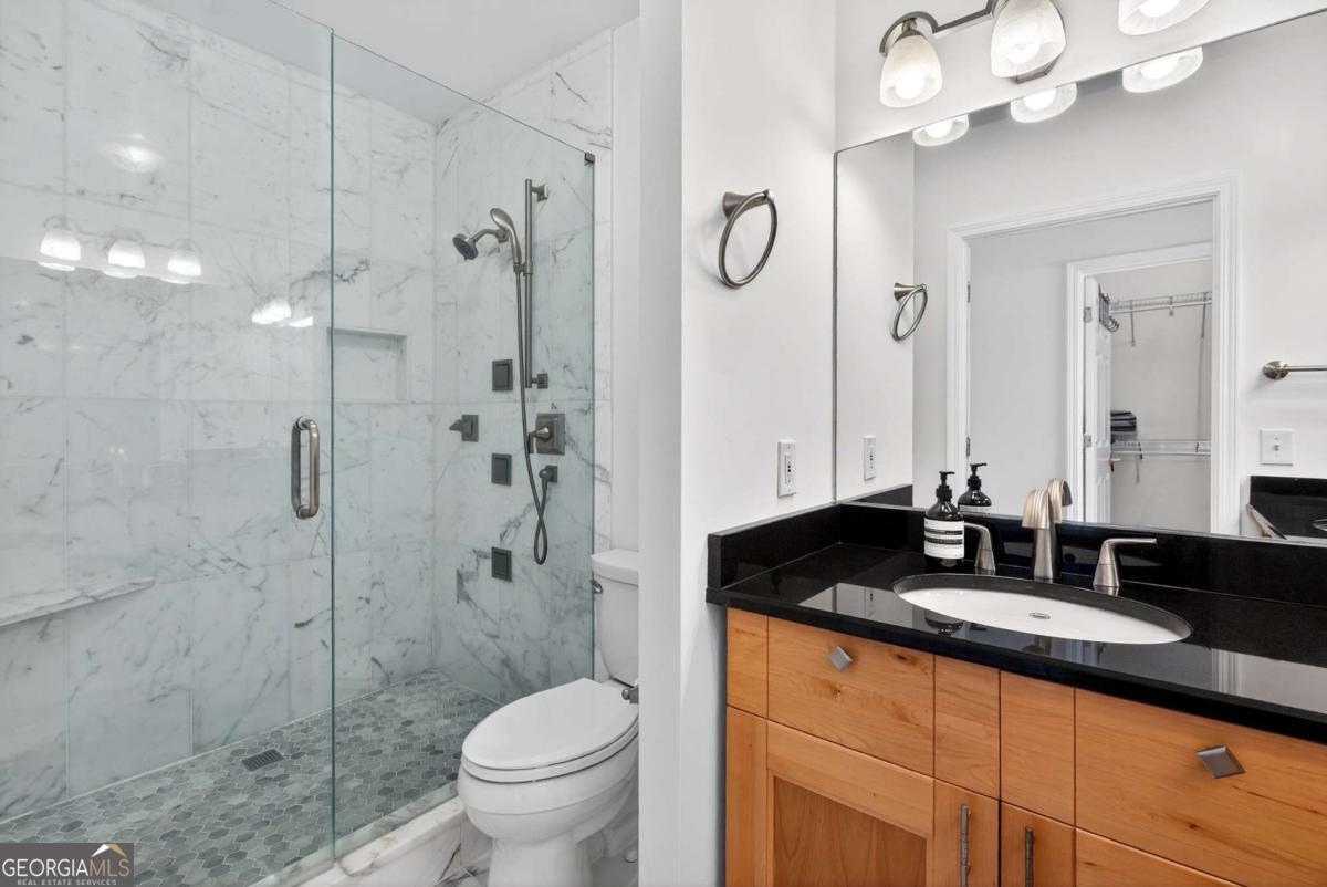 3334 Peachtree Road NE # 911