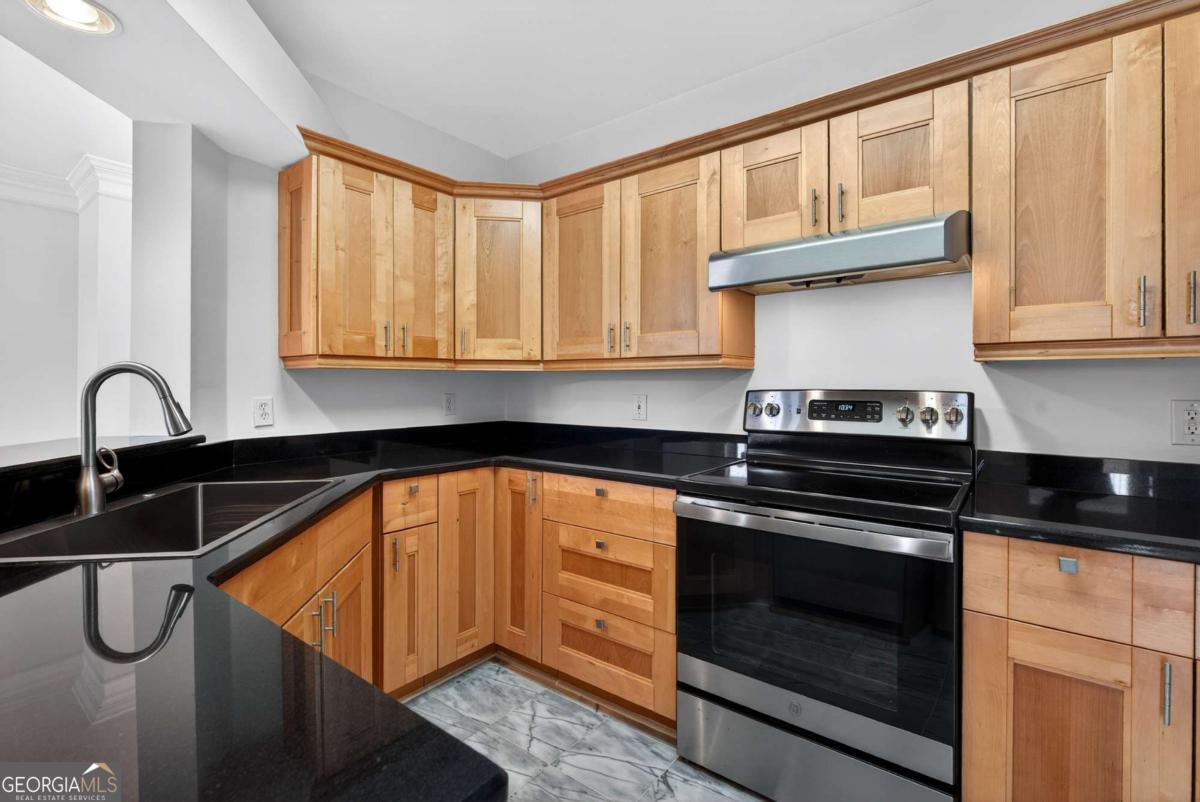 3334 Peachtree Road NE # 911