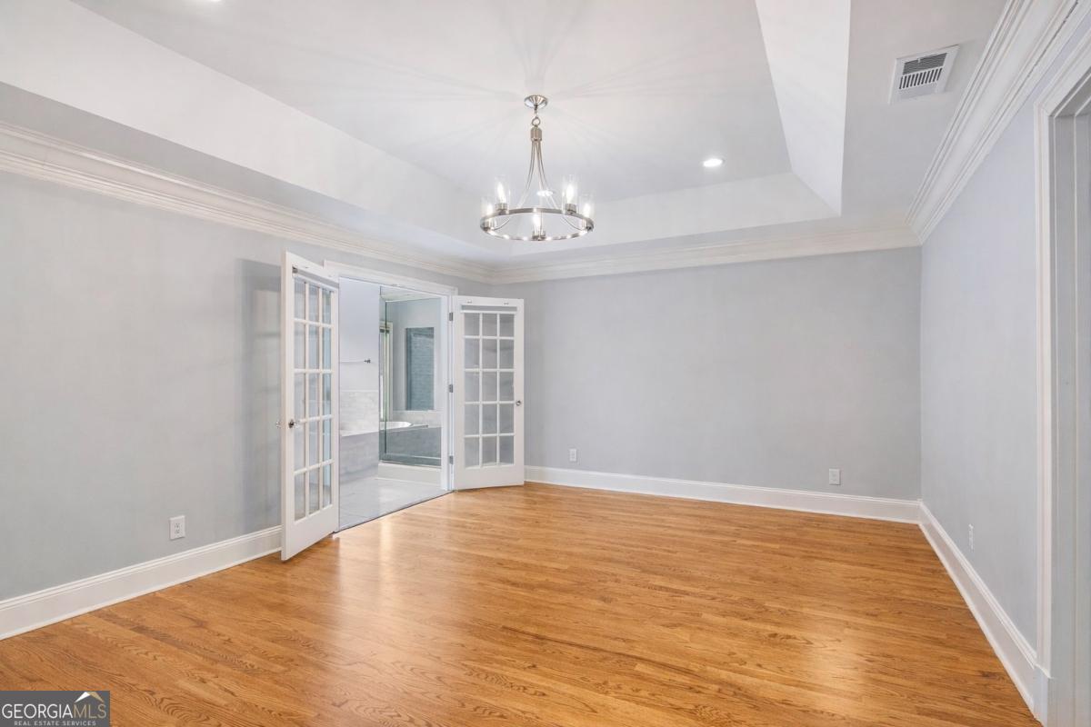 3685 Peachtree Road NE # 10