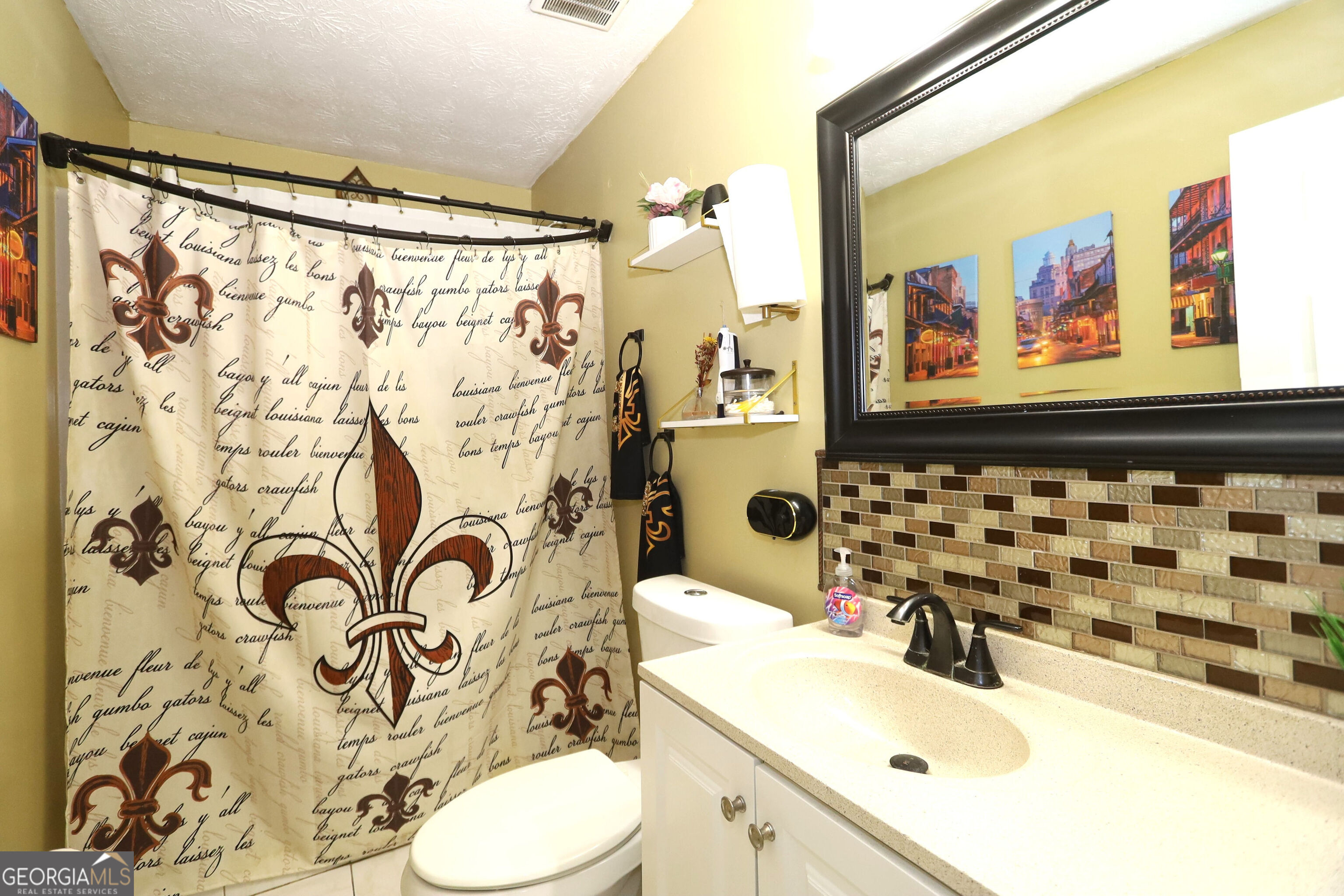 9396 Forest Knoll Drive