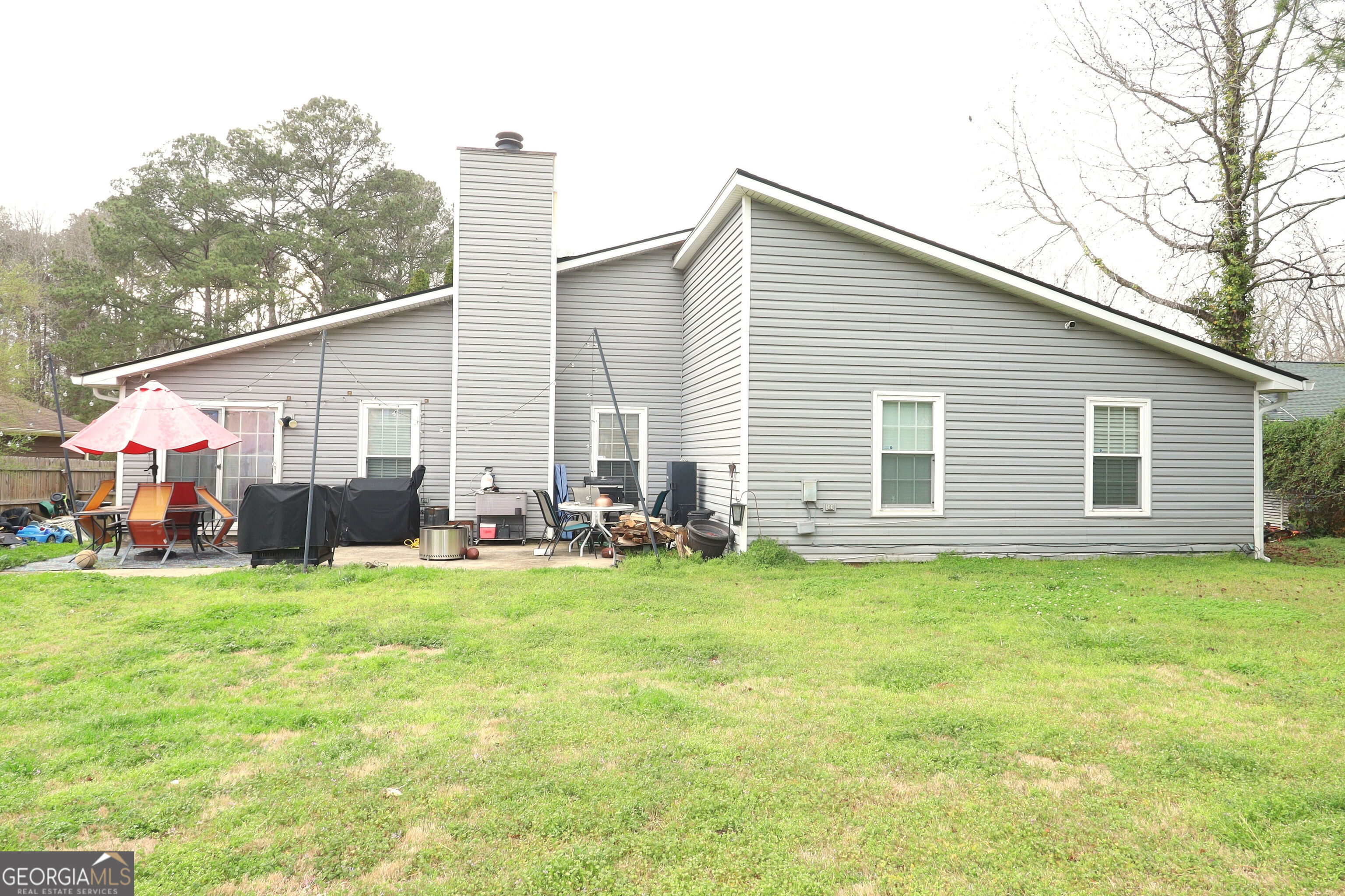 9396 Forest Knoll Drive