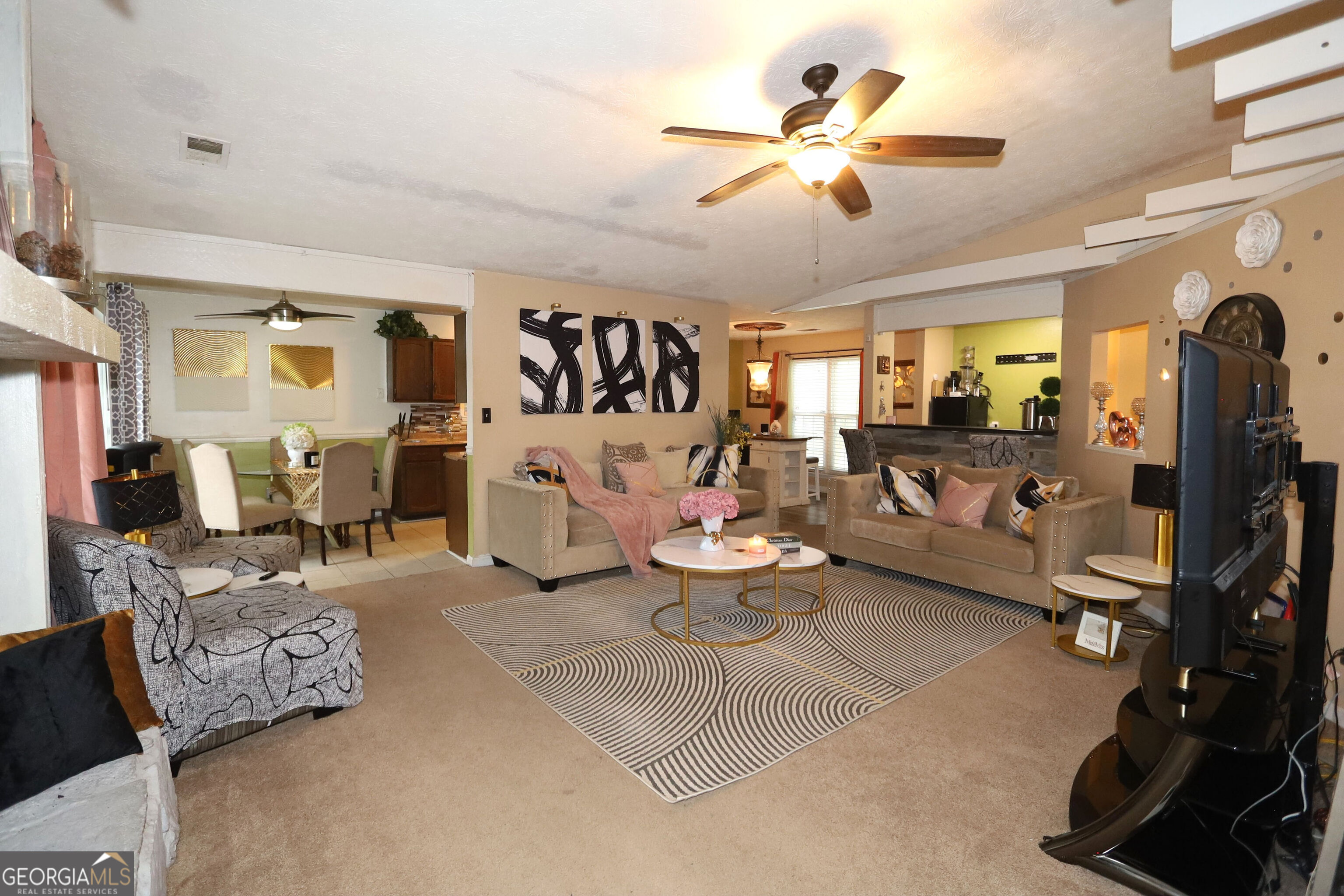 9396 Forest Knoll Drive