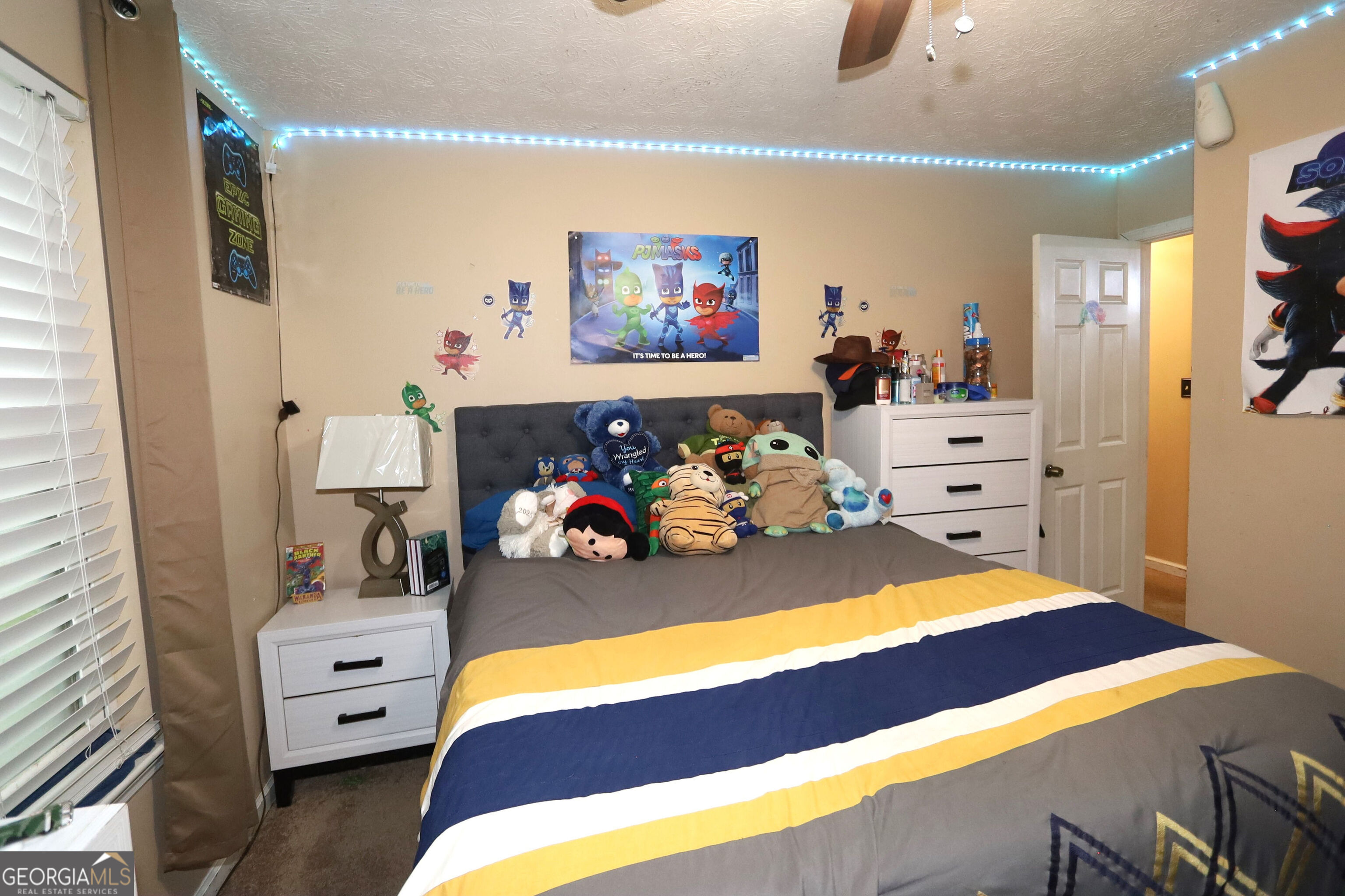 9396 Forest Knoll Drive