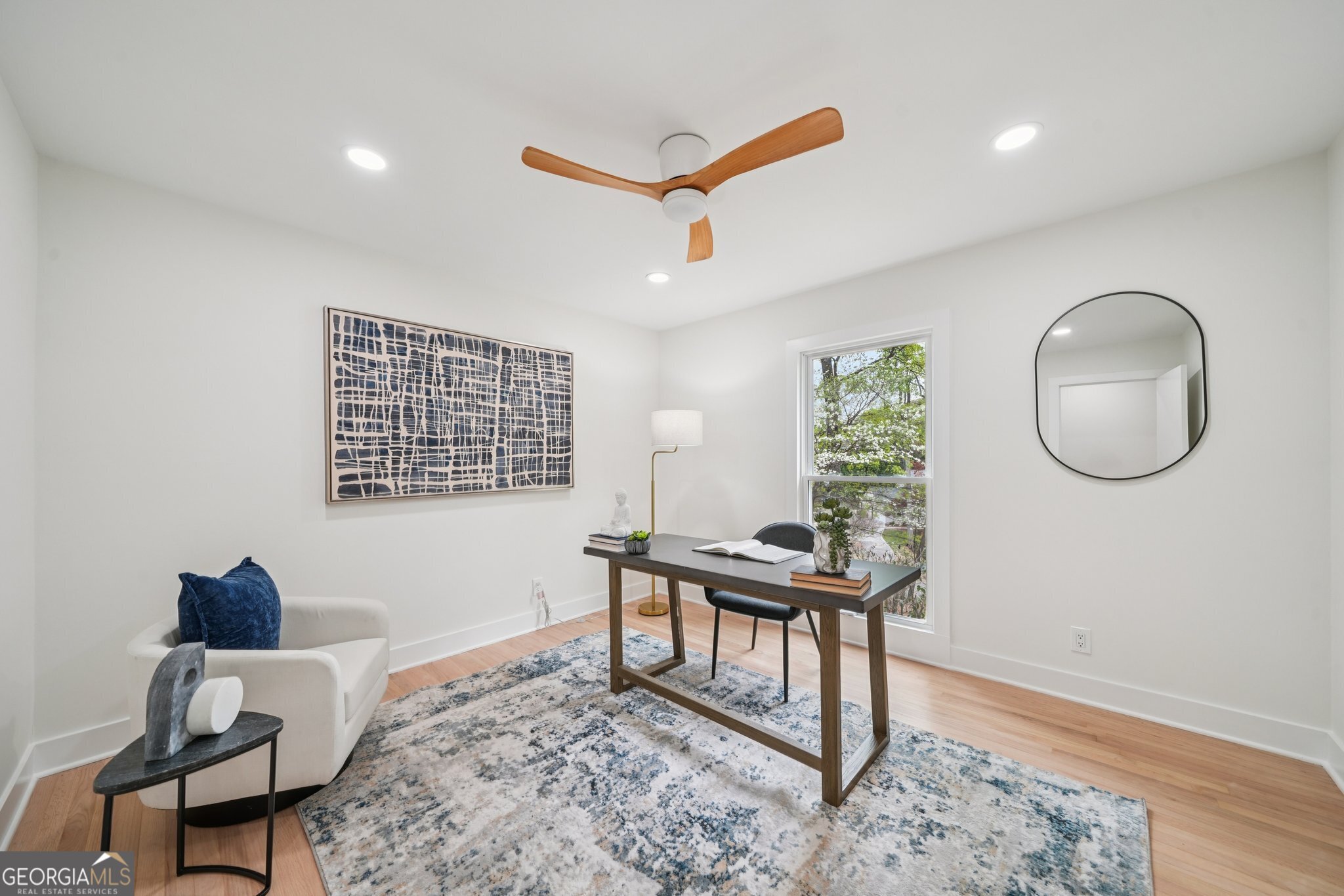 6335 Aberdeen Drive NE