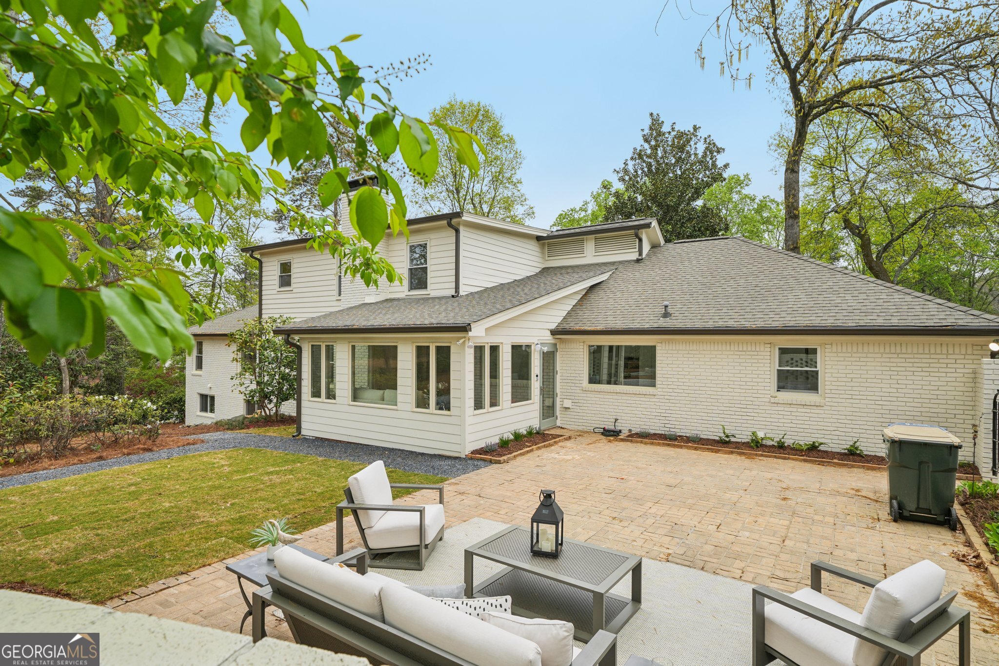 6335 Aberdeen Drive NE