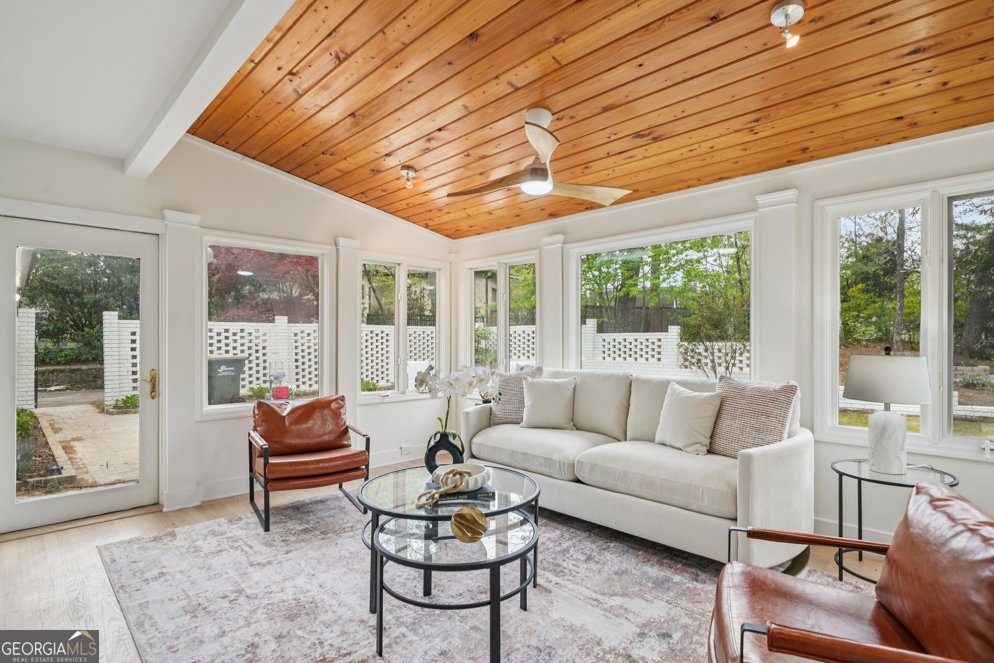 6335 Aberdeen Drive NE