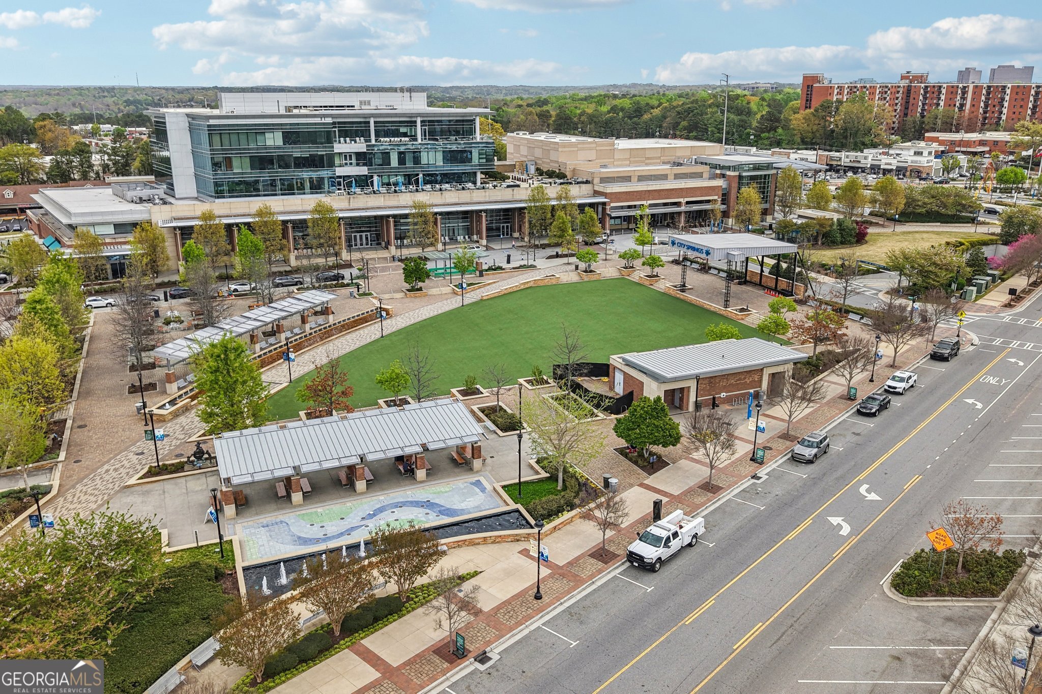 6335 Aberdeen Drive NE