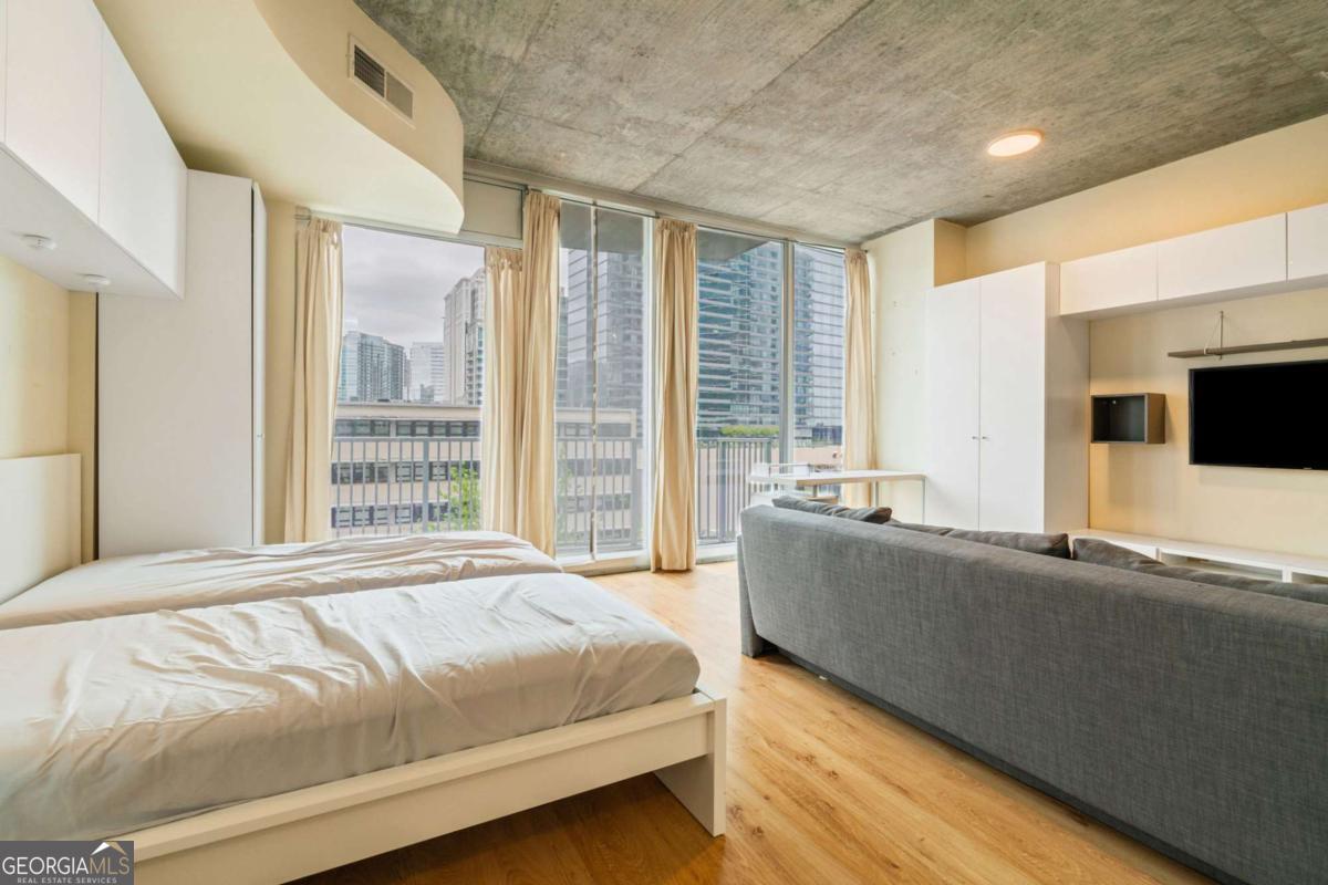 860 Peachtree Street NE # 803