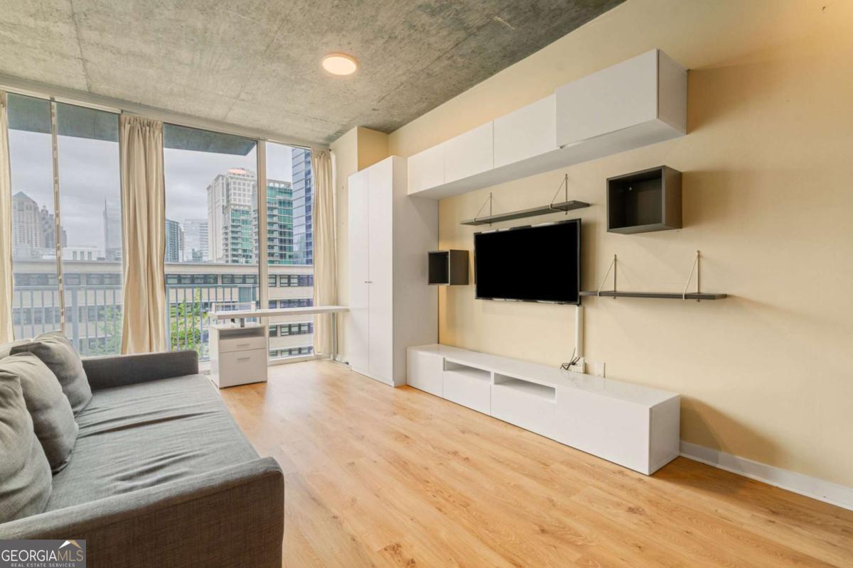 860 Peachtree Street NE # 803