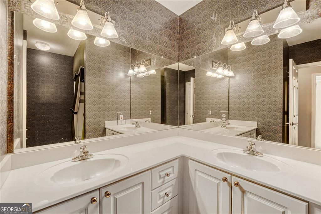 3334 Peachtree Road NE # 1208