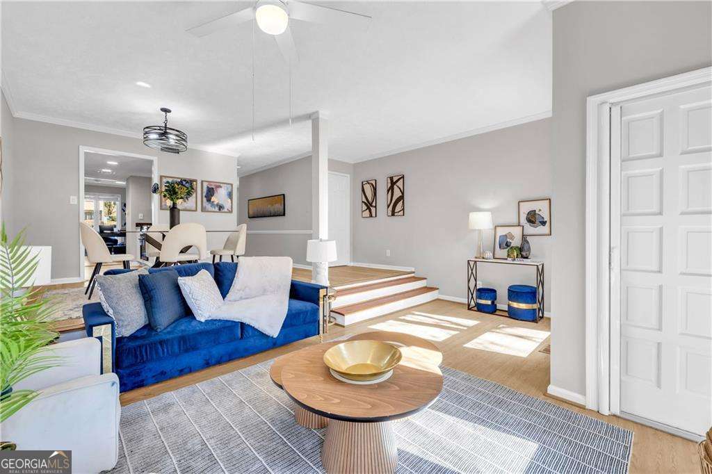 3221 Clairmont North NE