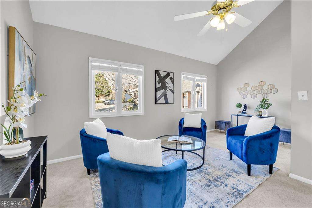 3221 Clairmont North NE