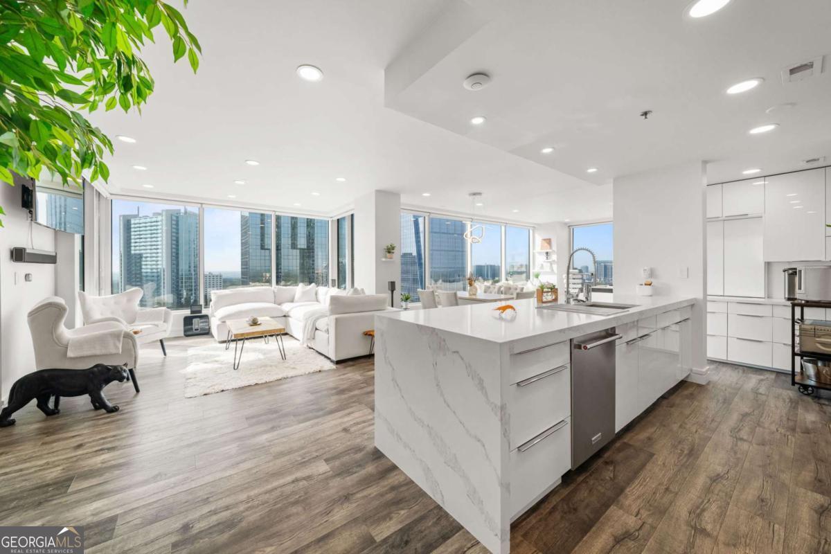 3338 Peachtree Road # 2207