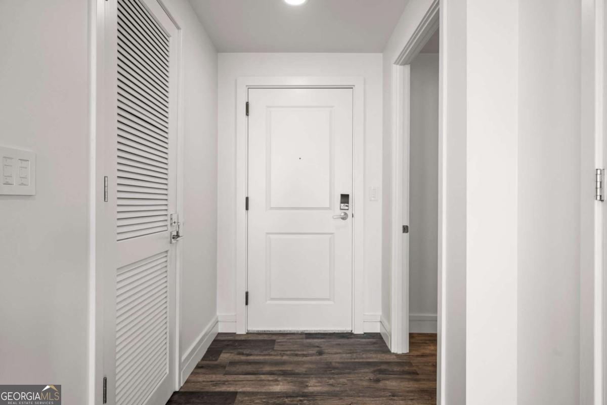 3338 Peachtree Road # 2207