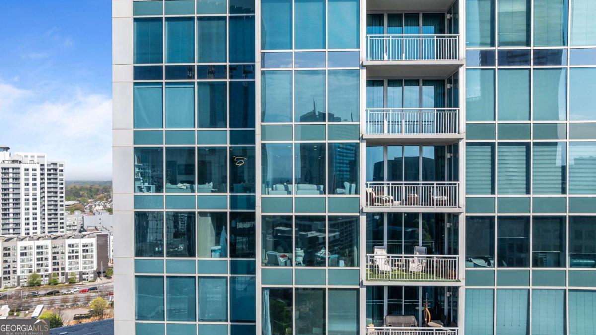 3338 Peachtree Road # 2207