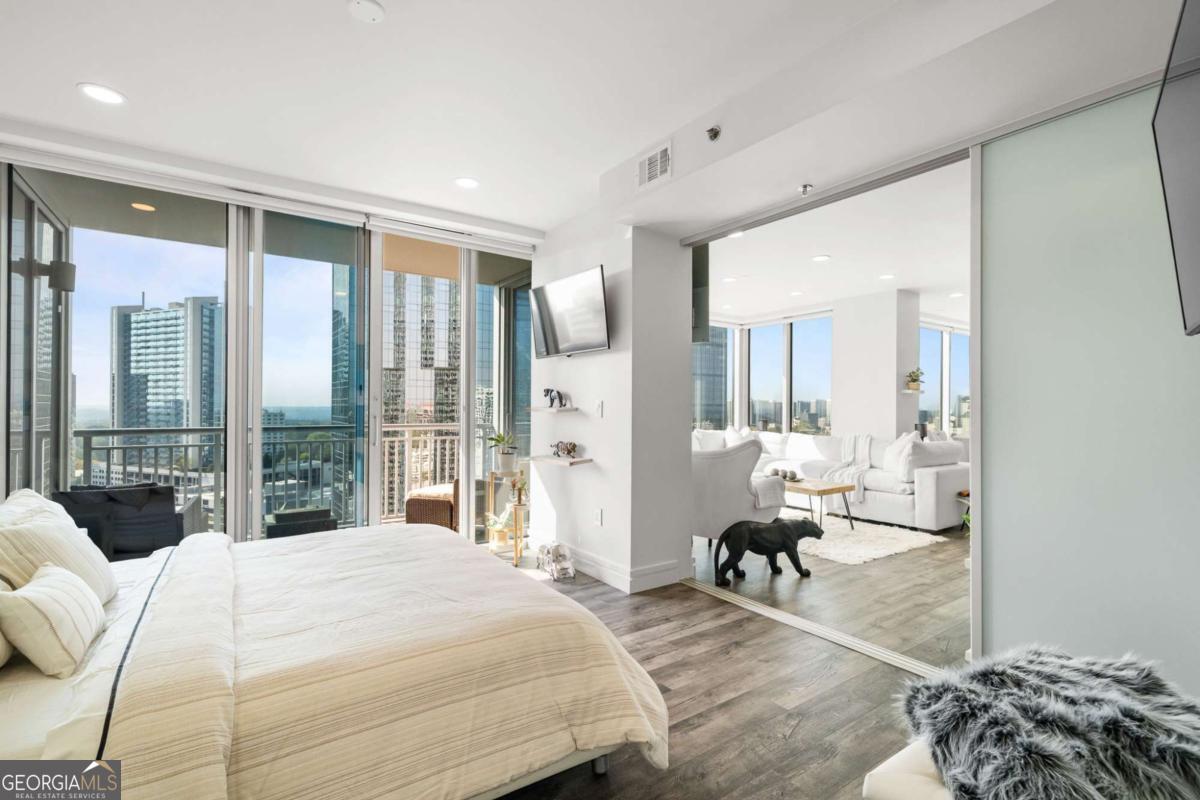 3338 Peachtree Road # 2207
