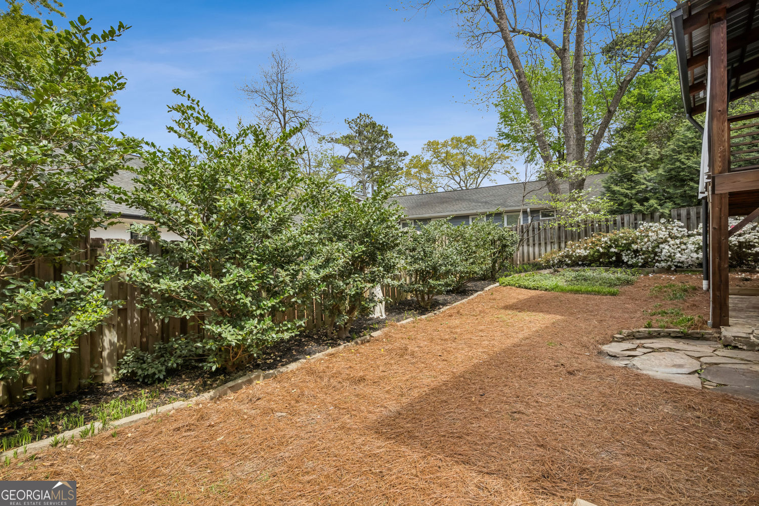 1038 Pine Grove Avenue NE