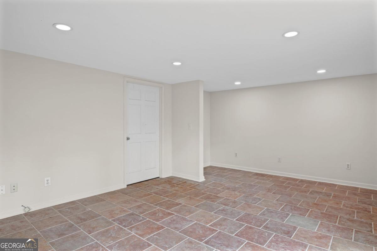 6255 Mountain Brook Lane