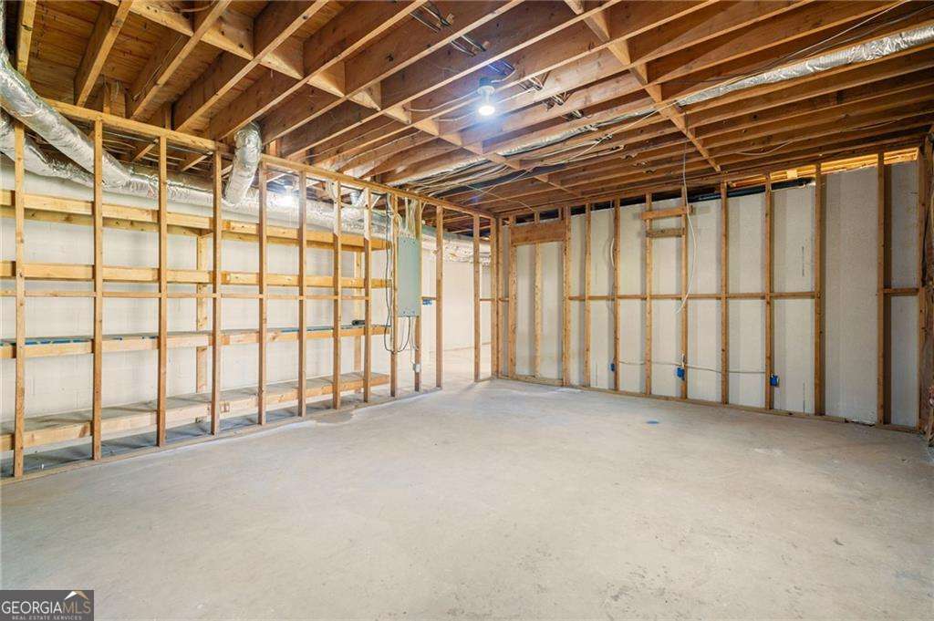 835 Lockriver Way
