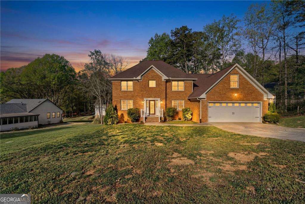 835 Lockriver Way