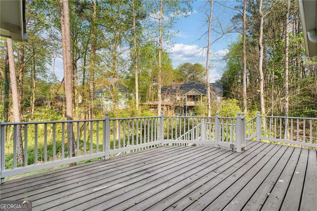 835 Lockriver Way