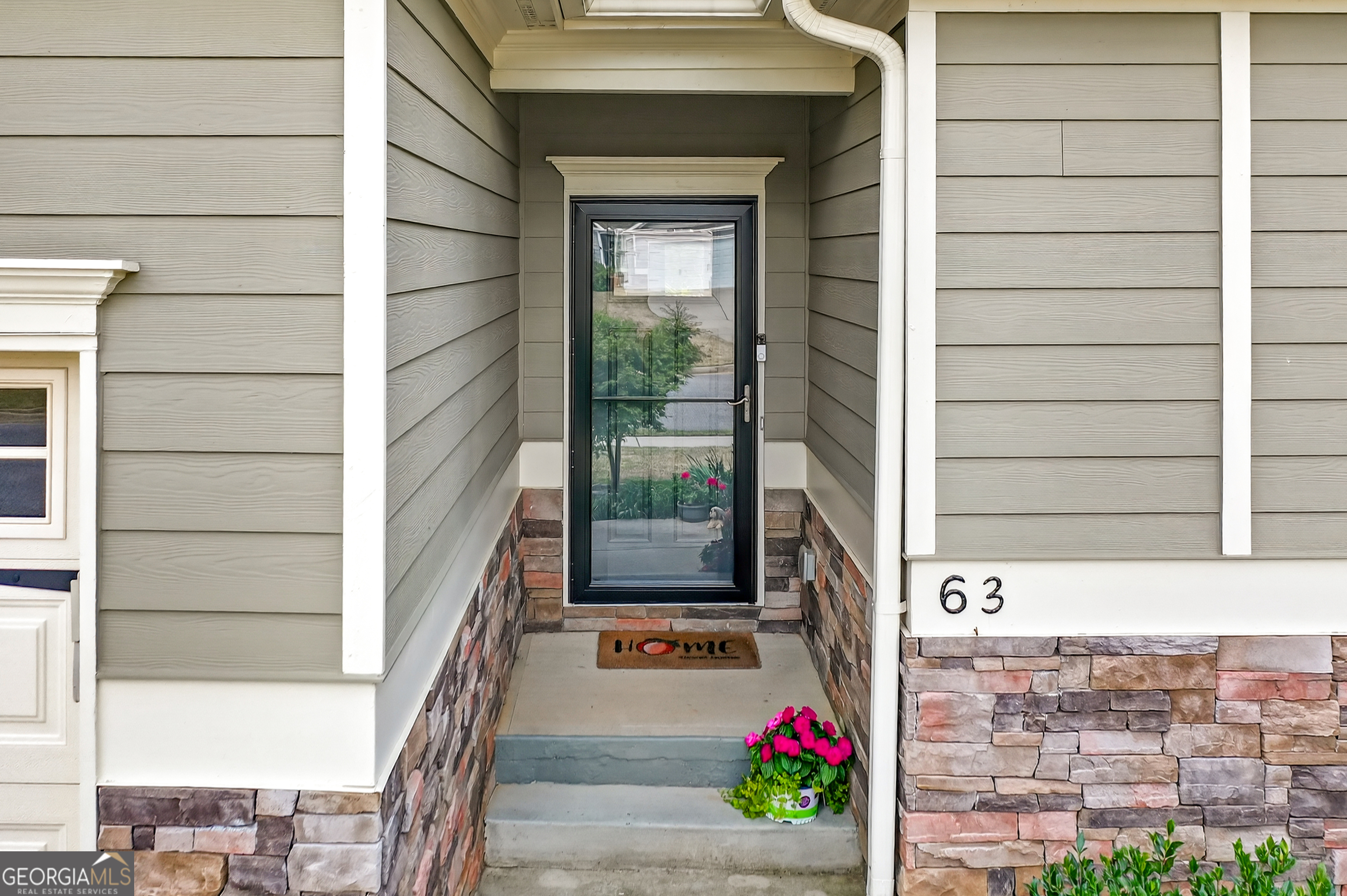 63 Crown Pointe Drive