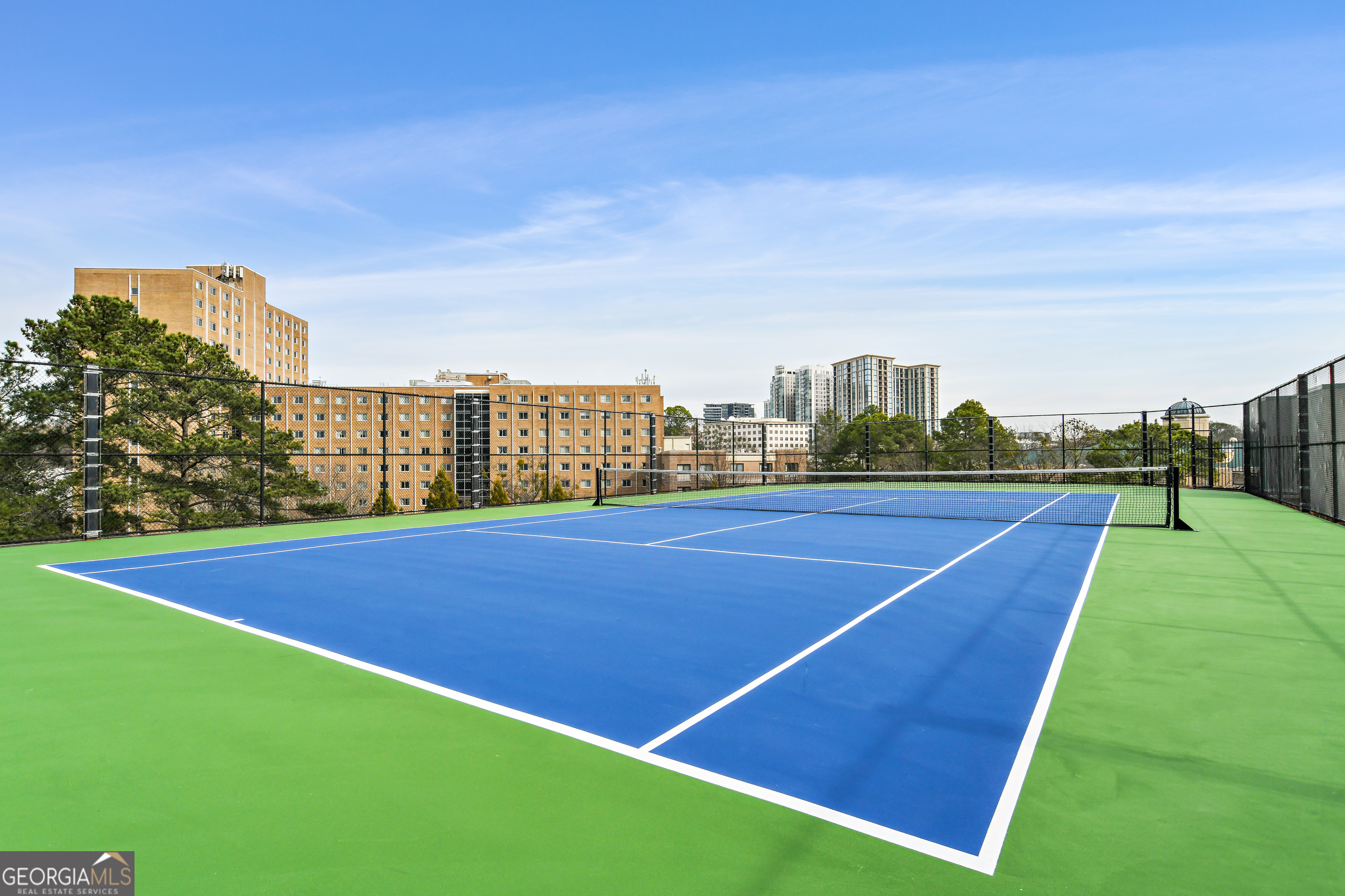 2870 Pharr Court S NW