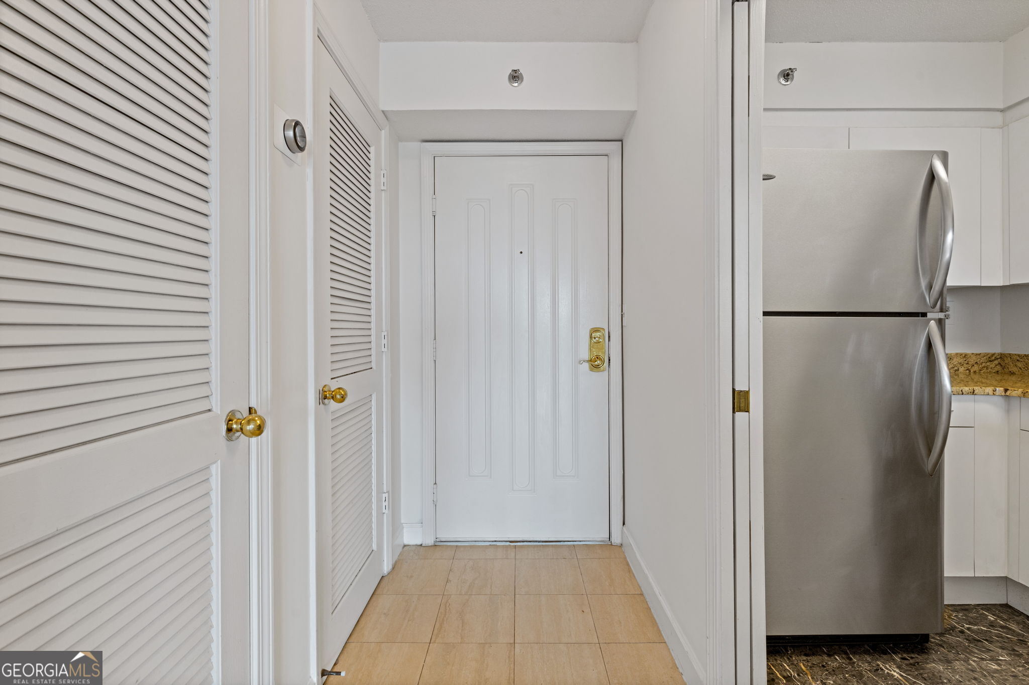 2870 Pharr Court S NW