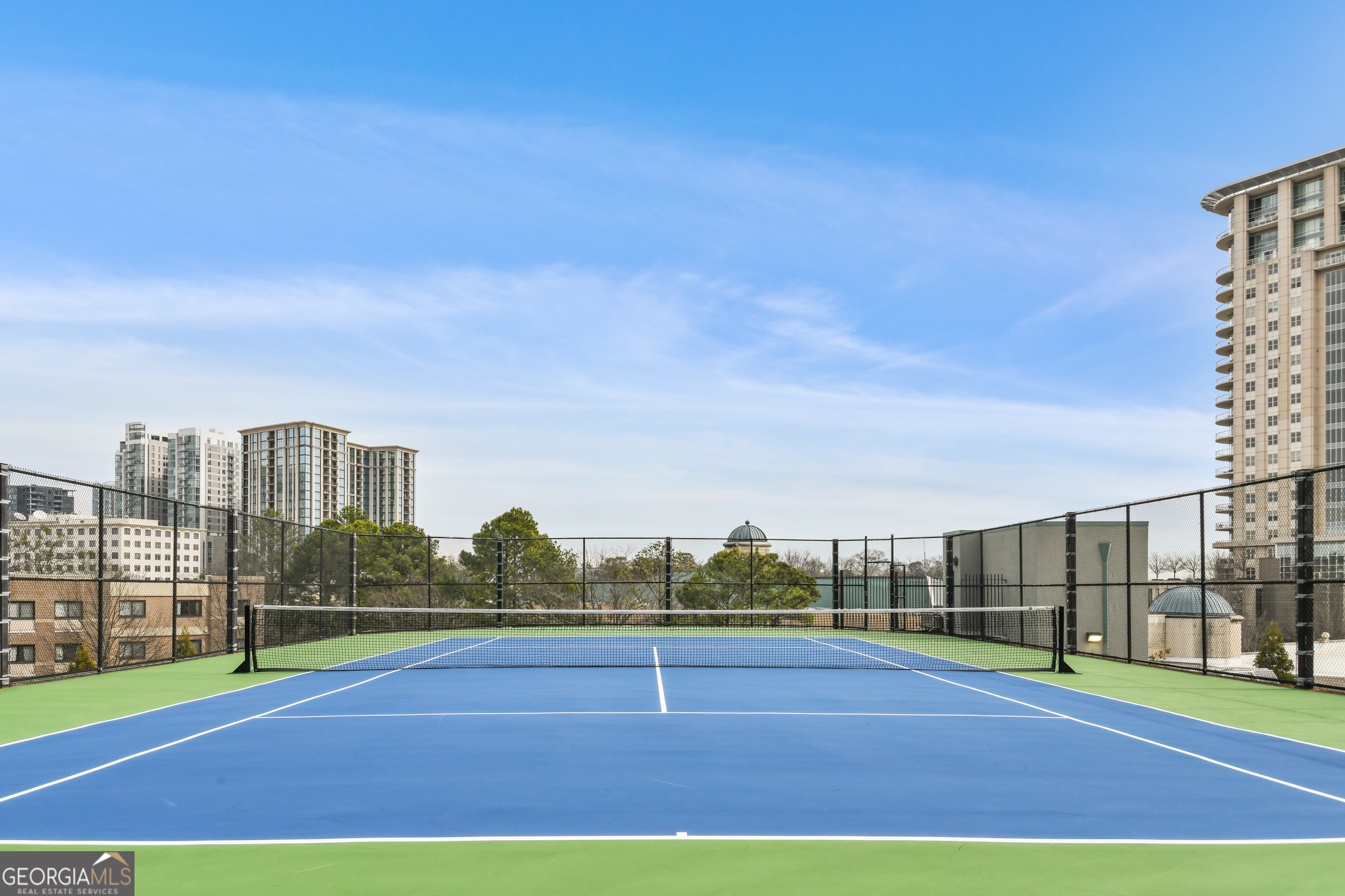 2870 Pharr Court S NW